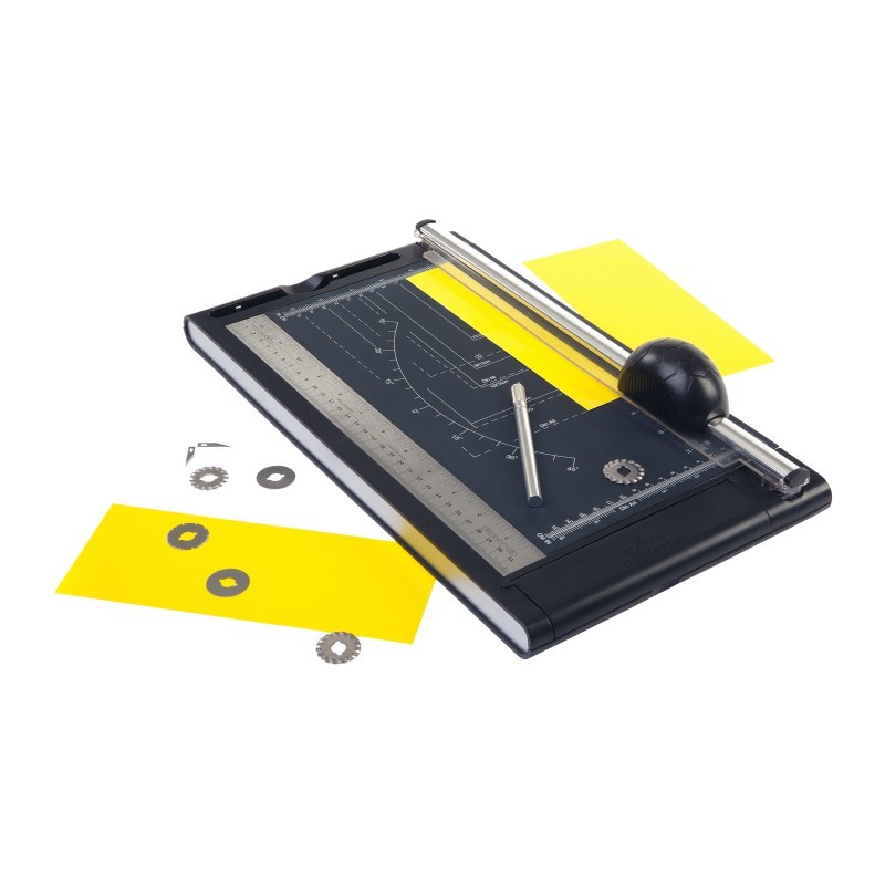 ΓΚΙΛΟΤΙΝΑ PAVO A4 MULTICUTTER TRIMMER
